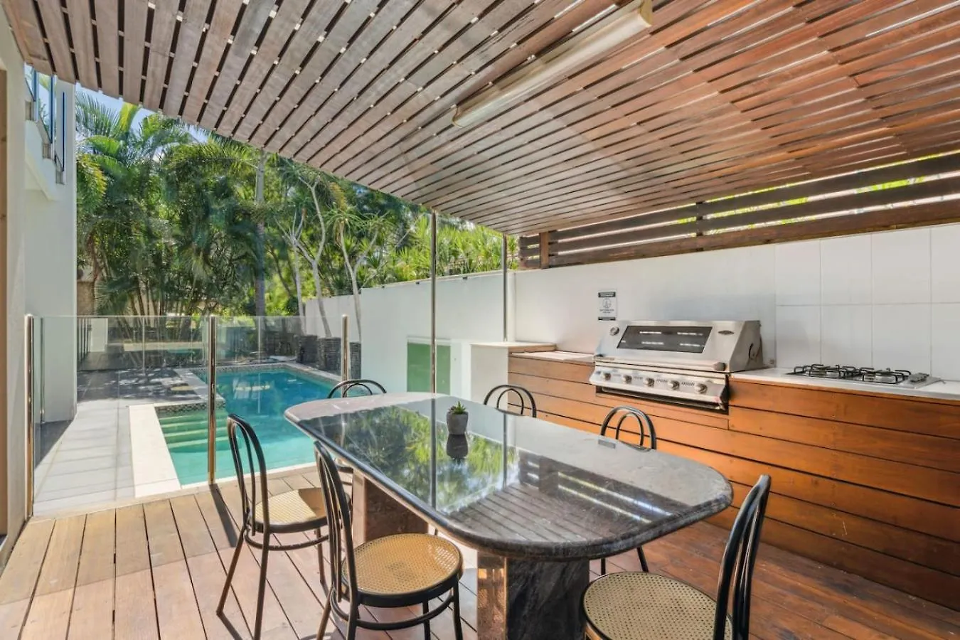 Pool Table And Resort Pool 4Br Holiday Paradise Algester