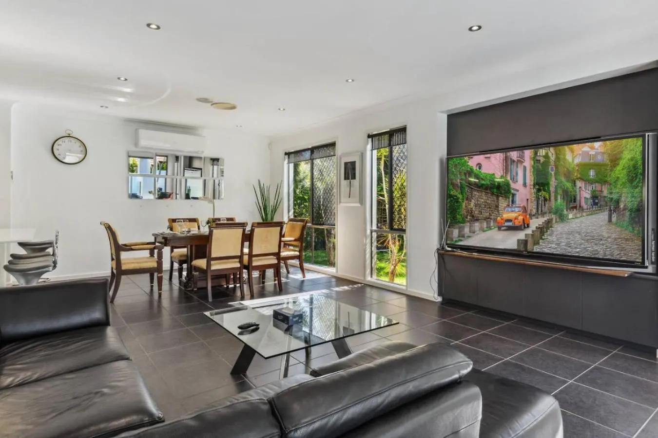 Pool Table And Resort Pool 4Br Holiday Paradise Algester